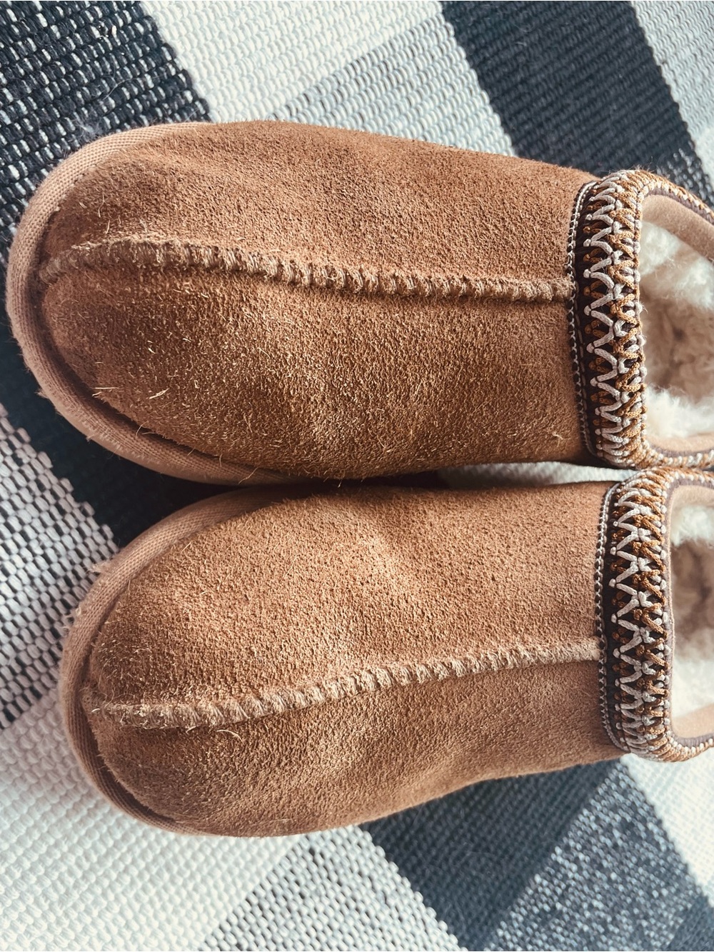 UGG Chestnut Suede Shearling-Lined Youth Slip-On Slippers- Tasman - Picture 3 of 7